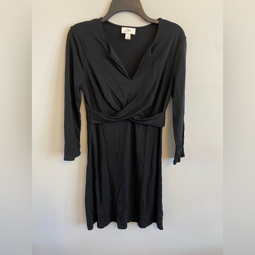 Ann Taylor LOFT Long Sleeve Black Dress - Size 8